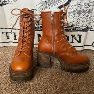 Steve Madden Trevor Tan Leather Boots